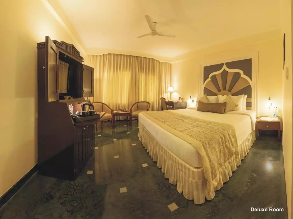 Hotel Clarks Shiraz